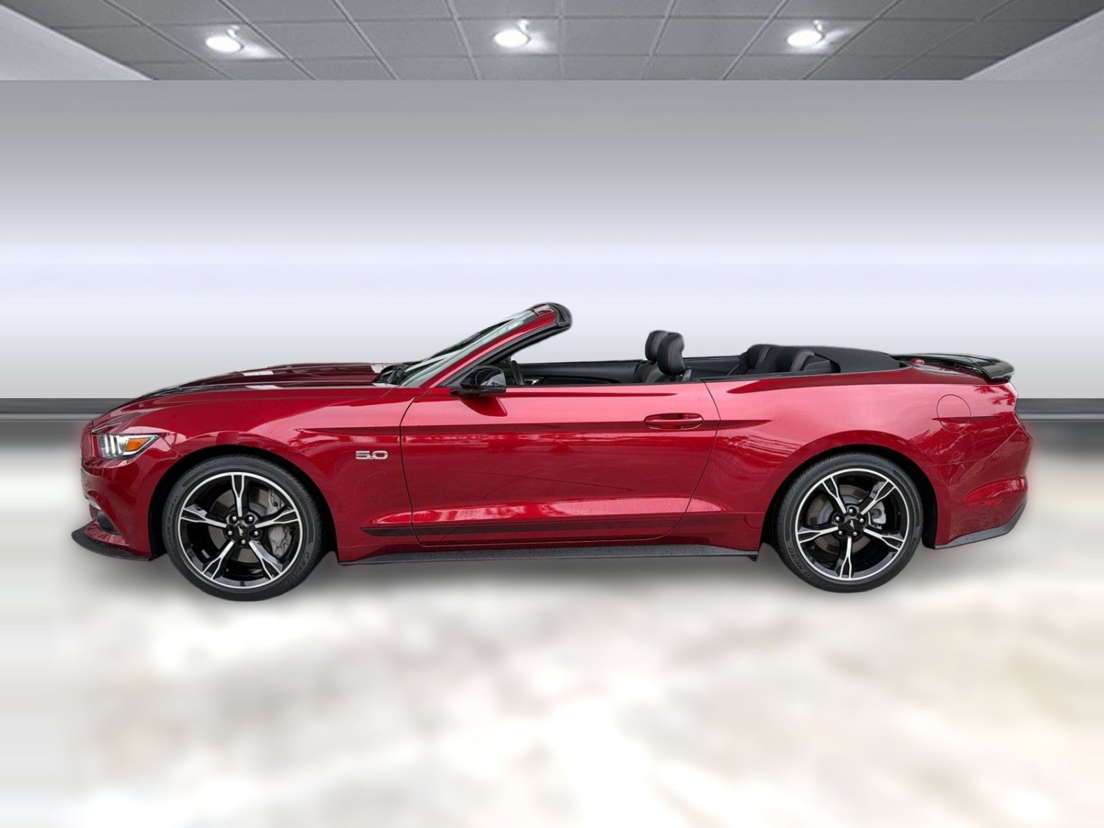 Used 2017 Ford Mustang GT Premium w/ Equipment Group 401A RWD image 2
