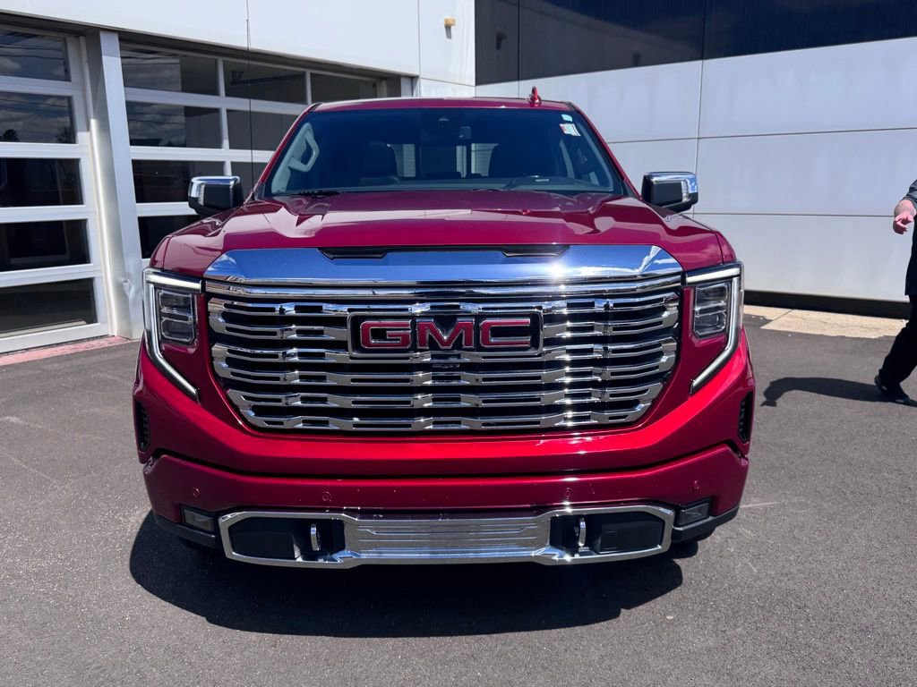 Used 2023 GMC Sierra 1500 Denali AWD/4WD image 10