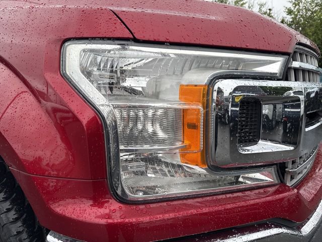 Used 2018 Ford F150 XLT w/ Equipment Group 302A Luxury AWD/4WD image 9