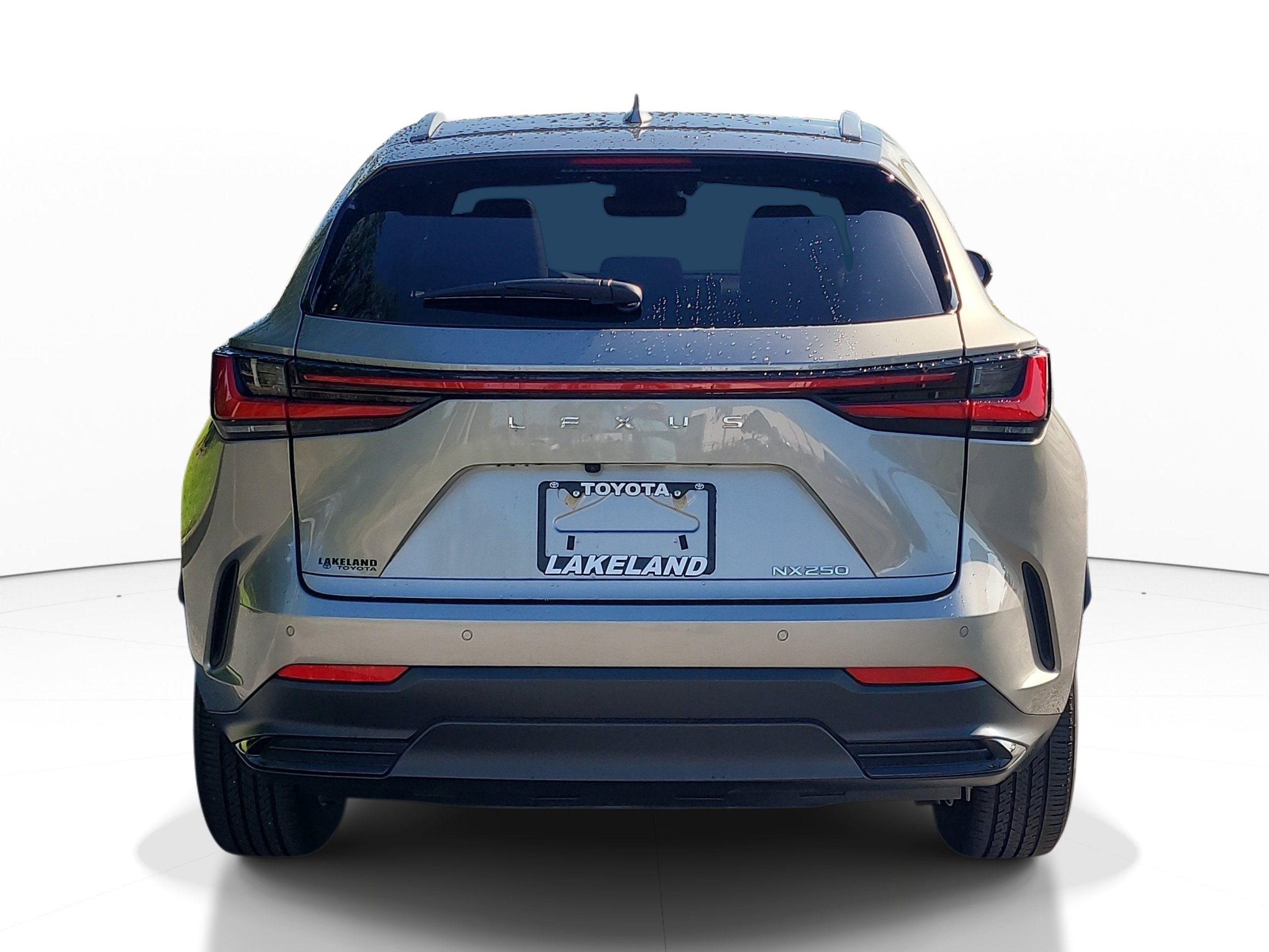 Used 2025 Lexus NX 250 FWD w/ Accessory Package (2T) image 6