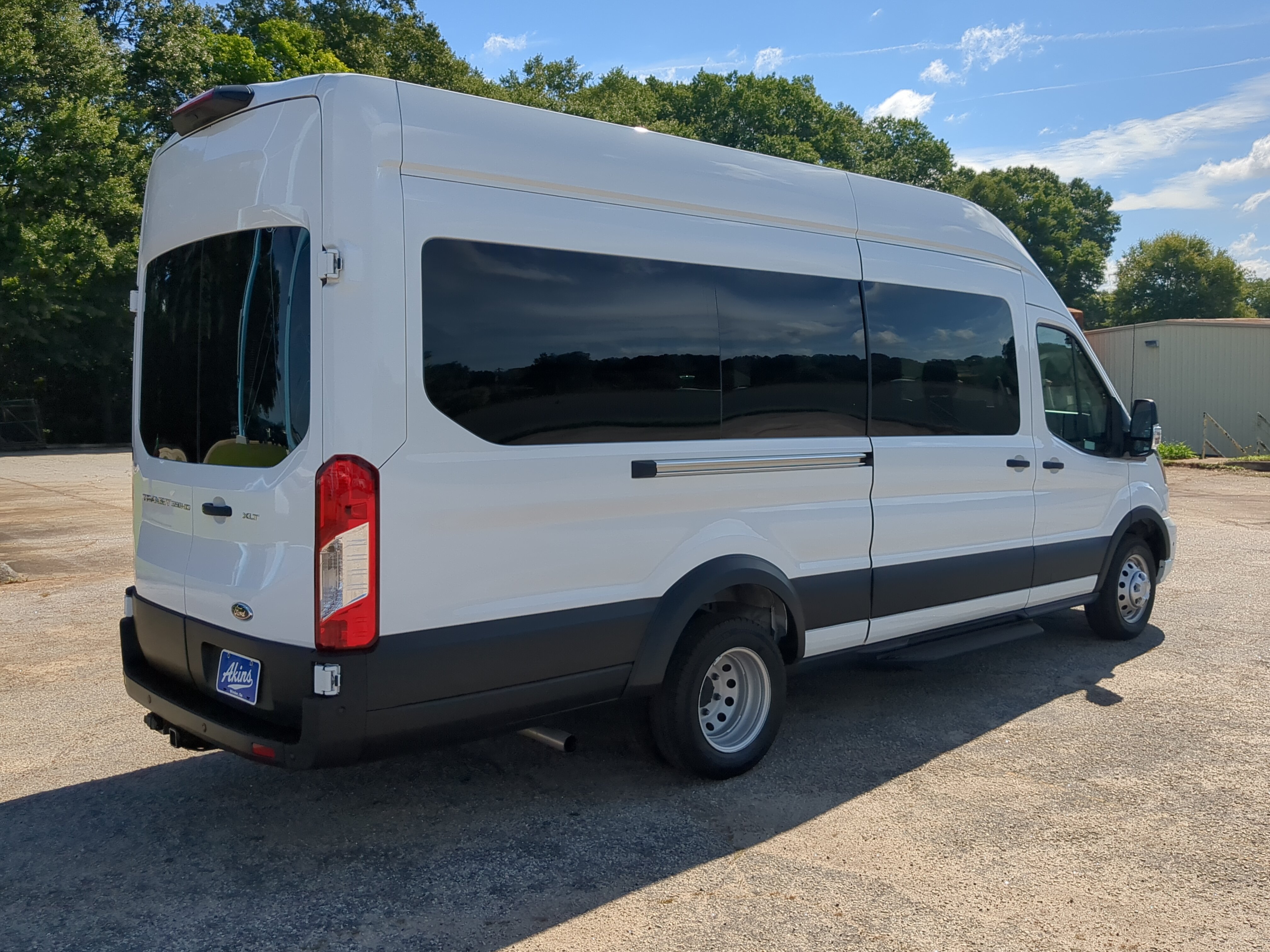 Certified 2025 Ford Transit 350 XLT RWD image 3