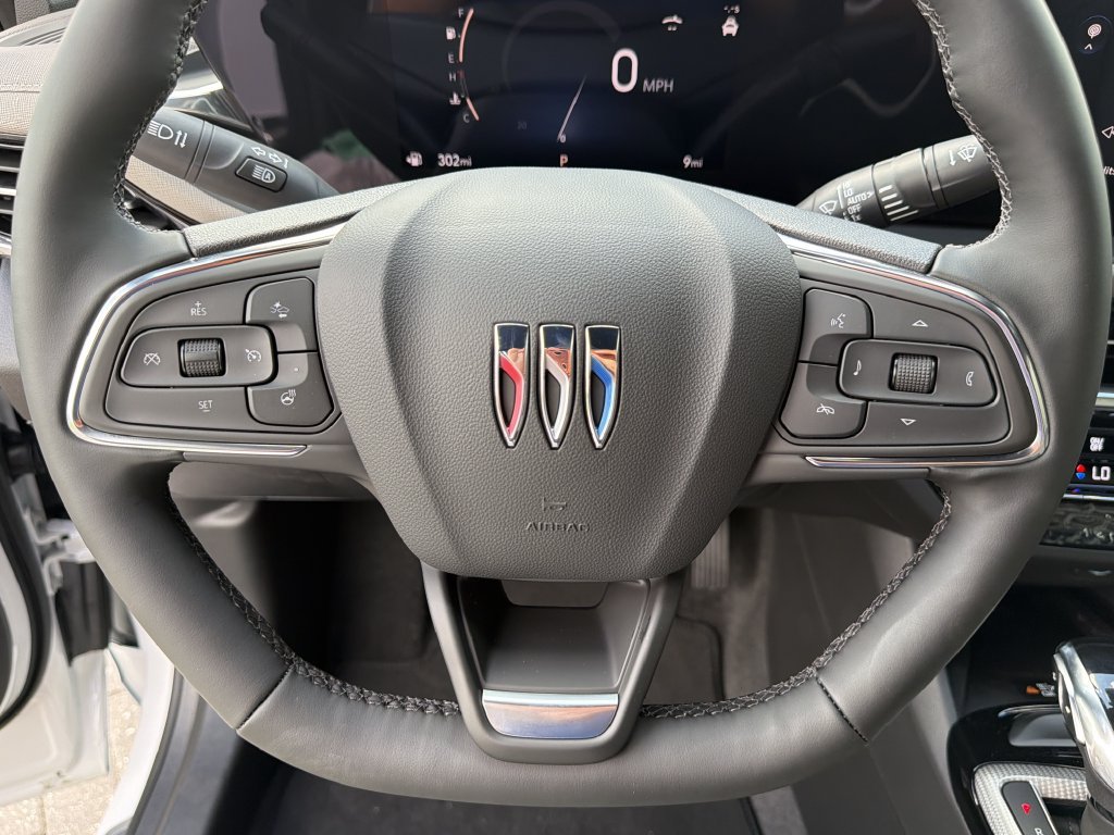 New 2026 Buick Envista Sport Touring FWD image 33