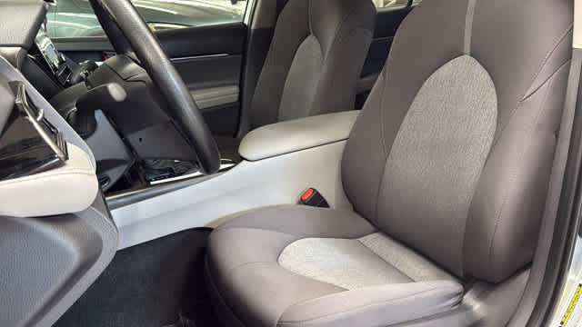 Used 2024 Toyota Camry LE w/ Convenience Package FWD image 26