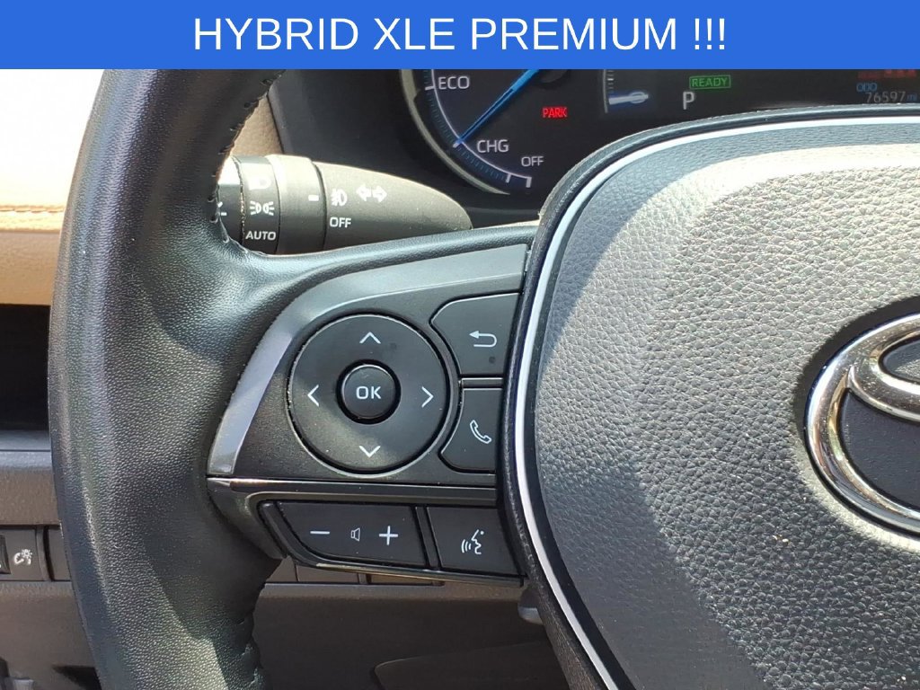 Used 2023 Toyota RAV4 XLE Premium AWD/4WD image 18