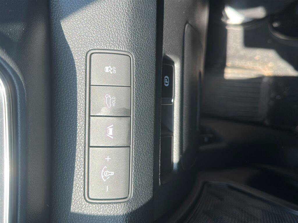 Certified 2023 Hyundai Santa Fe SEL AWD/4WD image 9