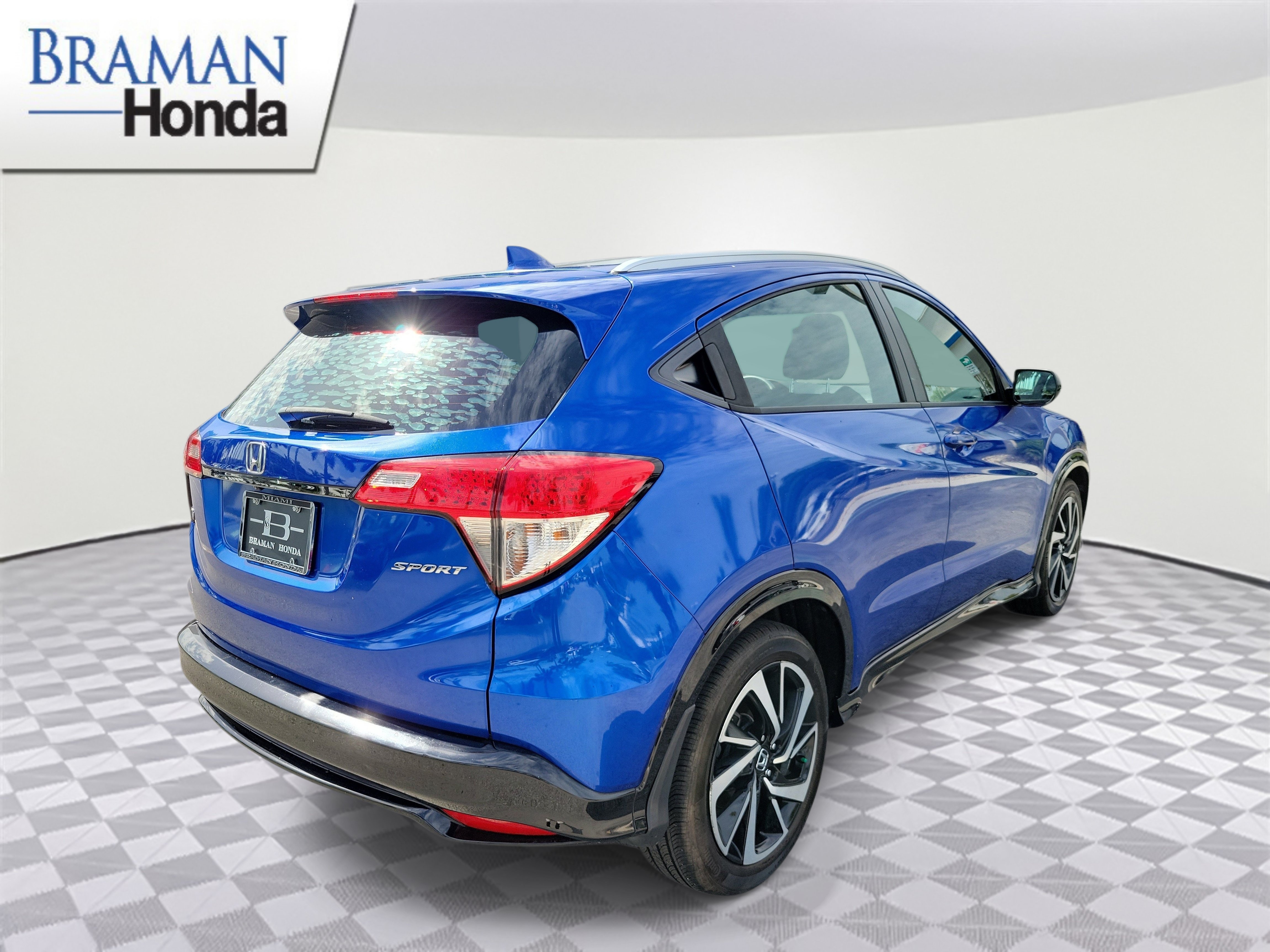 Certified 2020 Honda HR-V Sport image 3