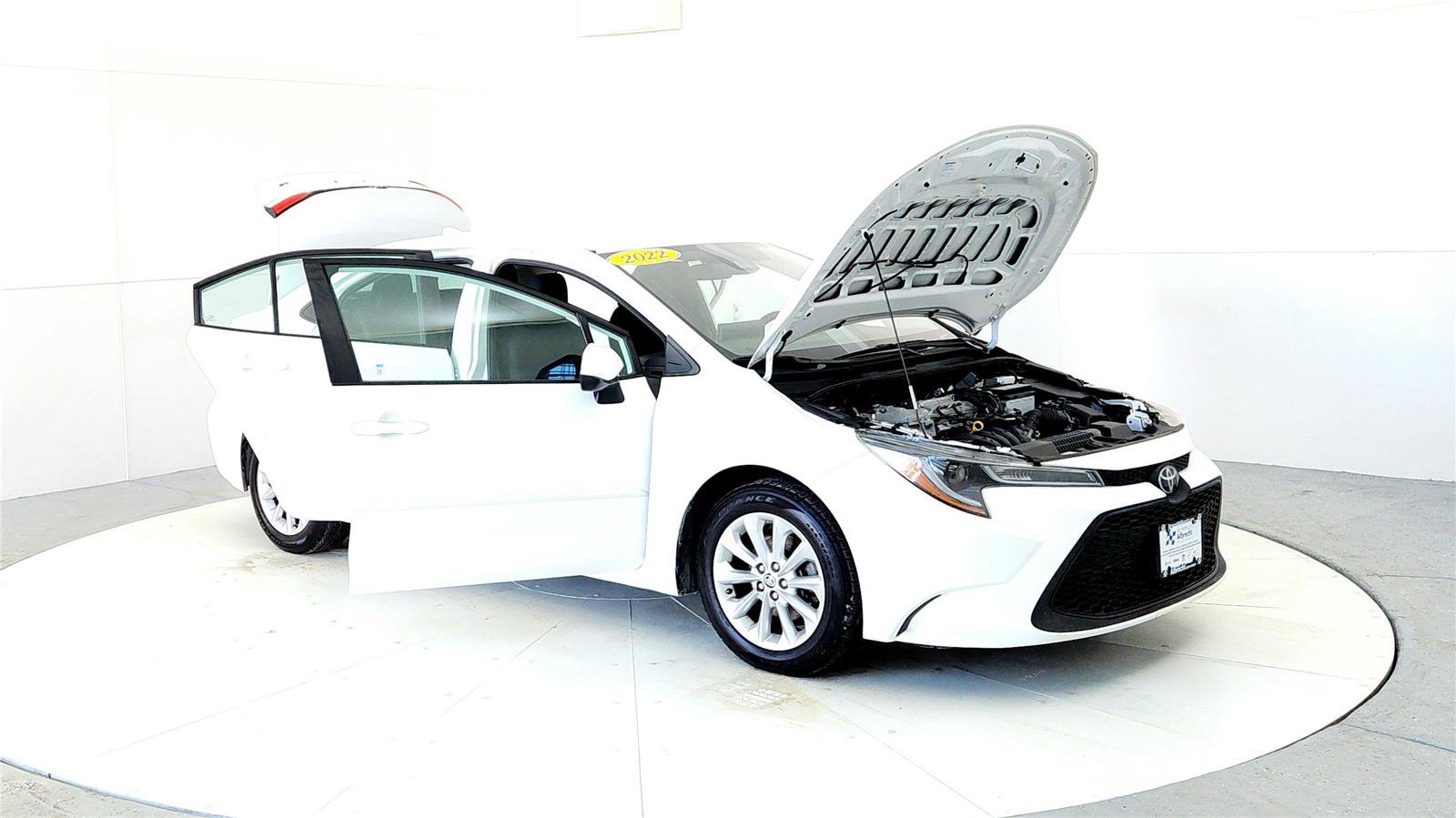 Certified 2022 Toyota Corolla LE w/ LE Convenience Package image 12