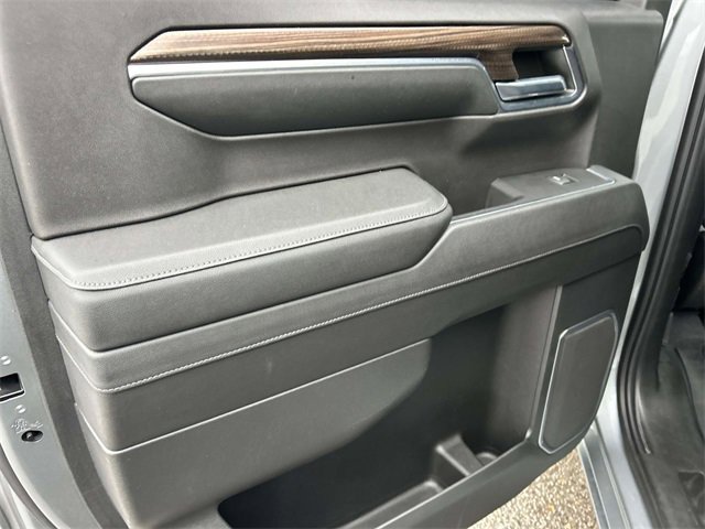 Used 2023 Chevrolet Silverado 1500 LT image 19