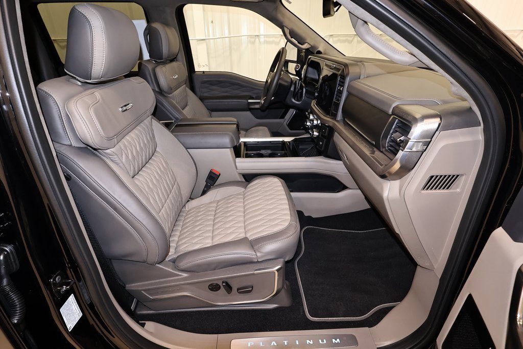 Certified 2026 Ford F350 Platinum w/ Platinum Plus Package image 21