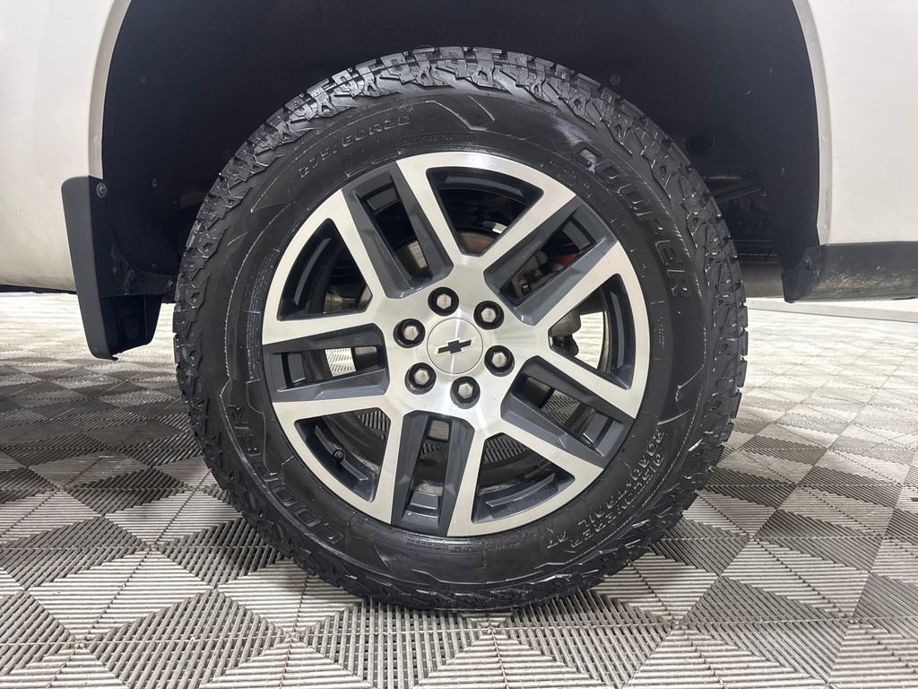 Used 2020 Chevrolet Silverado 1500 LT Trail Boss AWD/4WD image 50