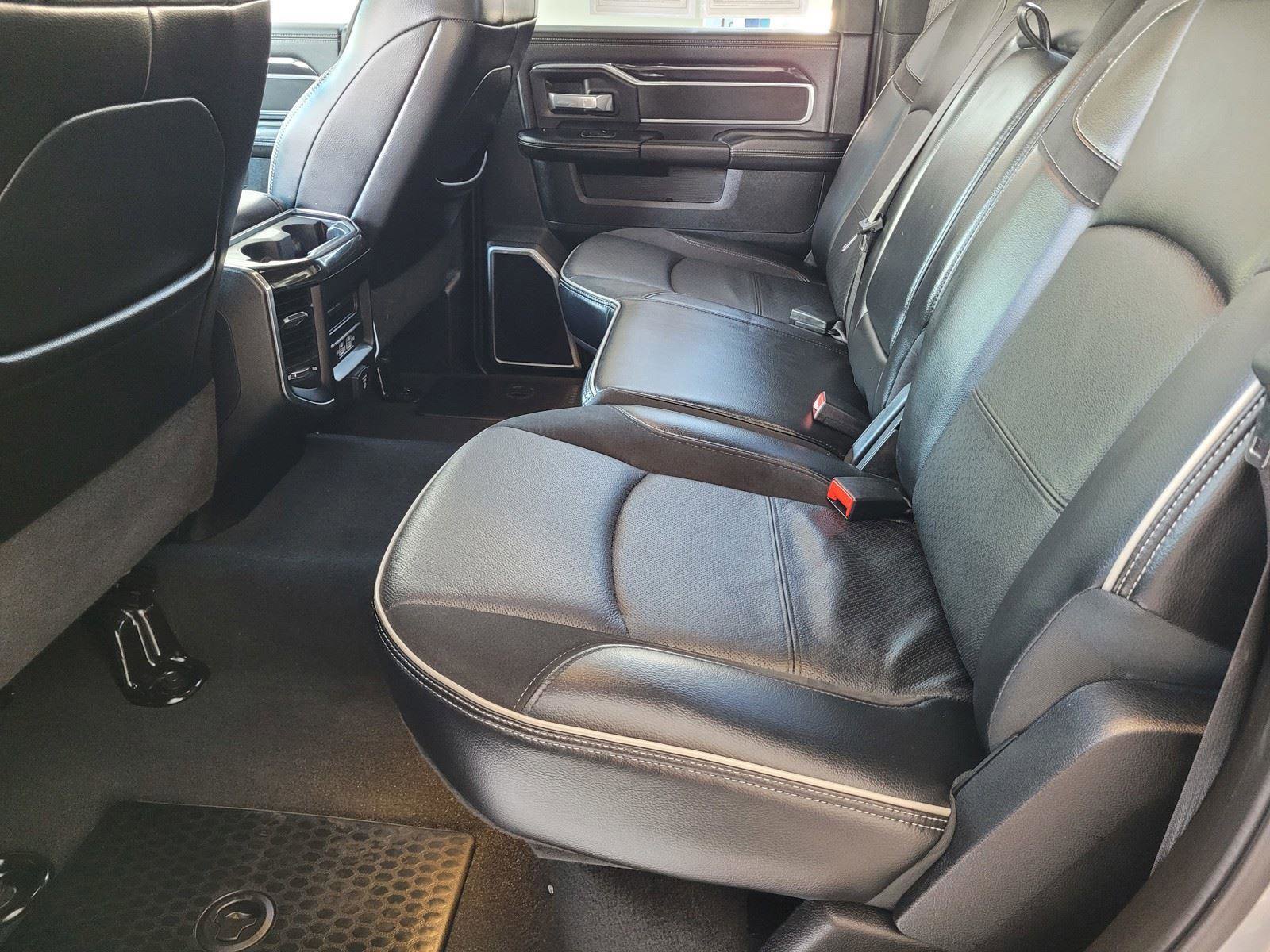 Used 2022 RAM 3500 Laramie w/ Night Edition image 20