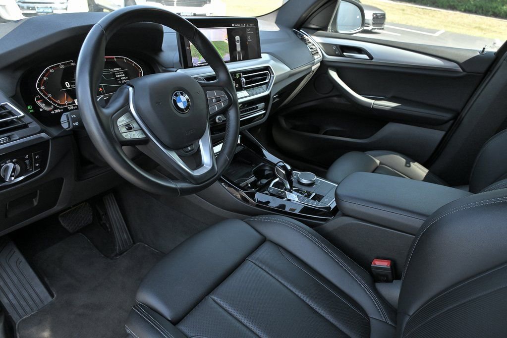 Used 2023 BMW X3 xDrive30i w/ Premium Package image 14