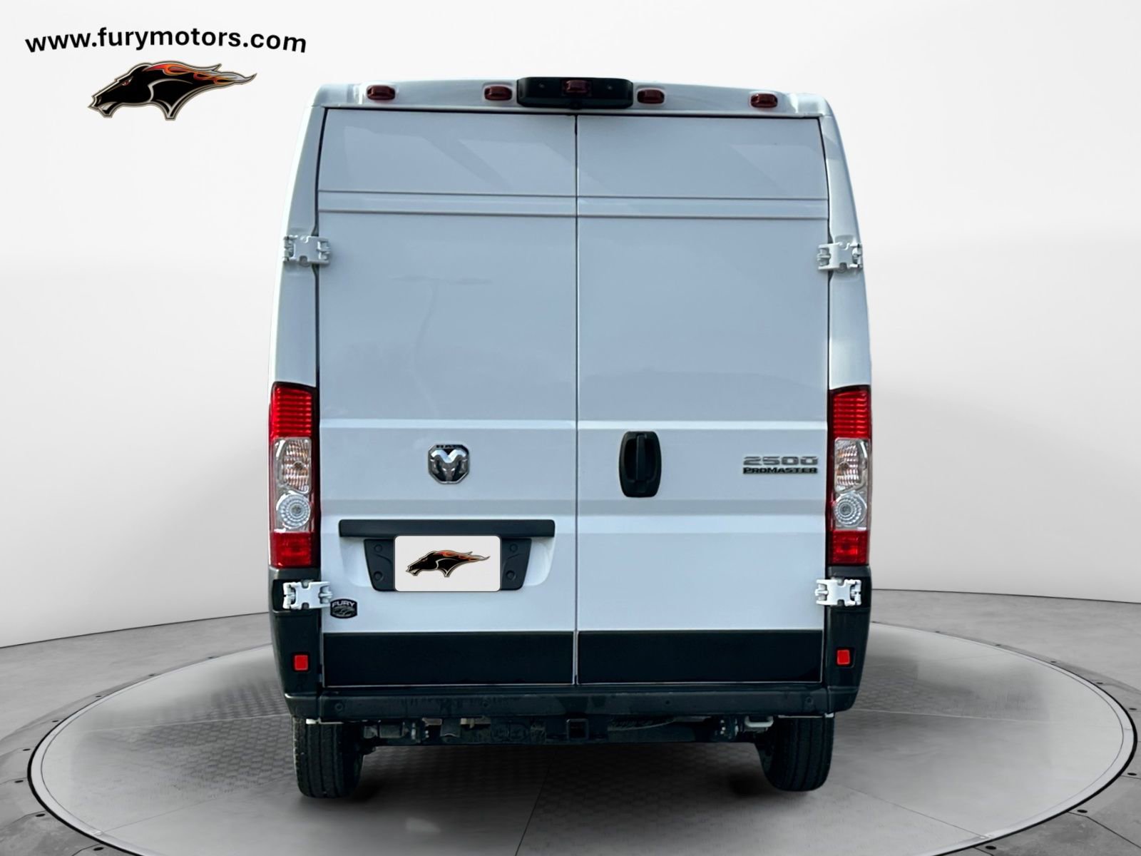 Used 2025 RAM ProMaster 2500 w/ Convenience Group image 4