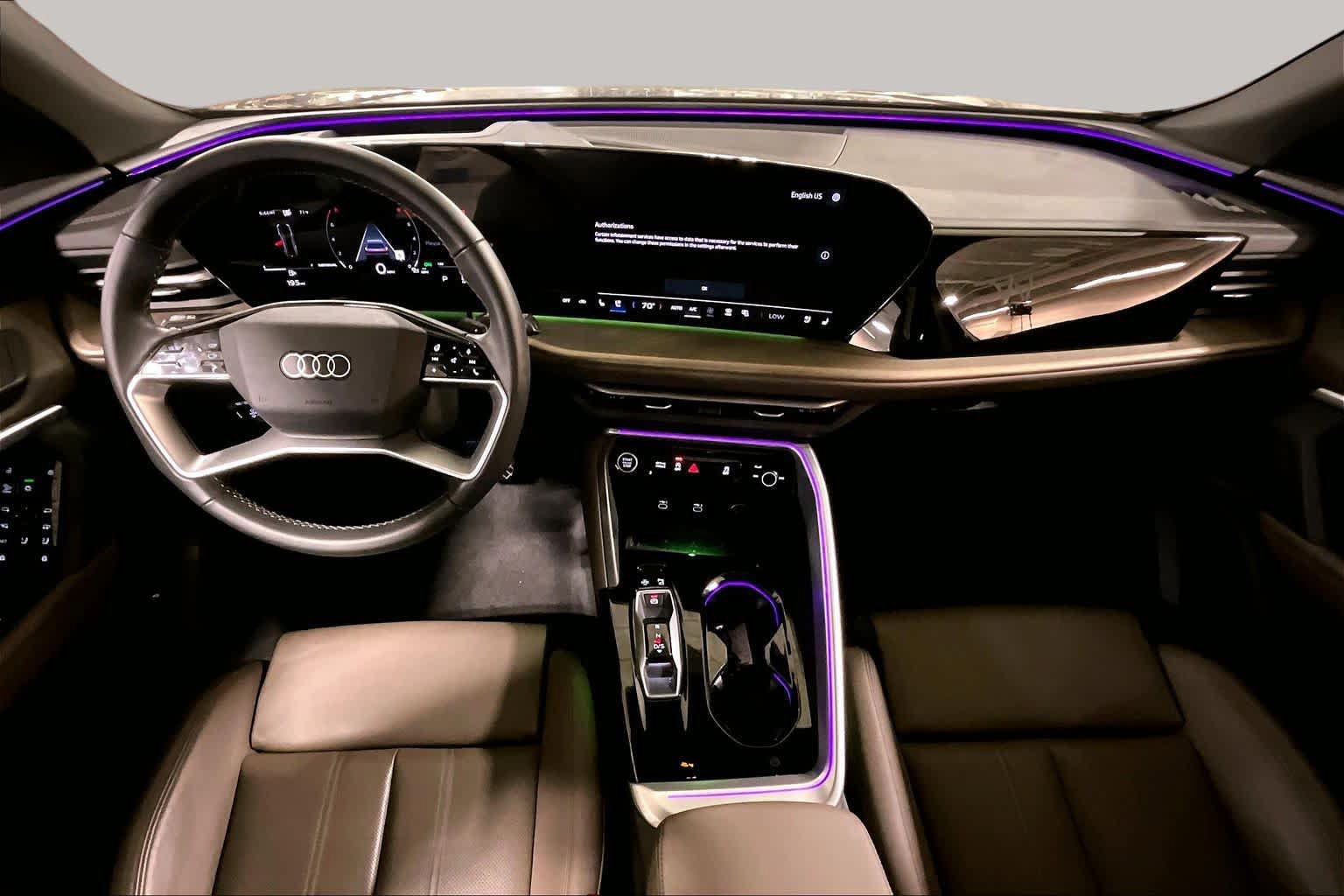 Certified 2025 Audi Q5 Premium Plus w/ Premium Plus AWD/4WD image 16