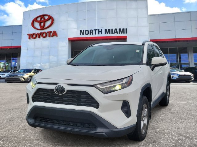 Used 2024 Toyota RAV4 XLE w/ Convenience Package AWD/4WD image 2