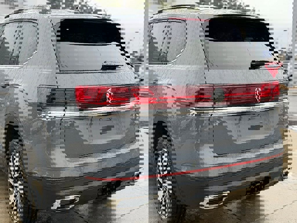 New 2026 Volkswagen Atlas SE image 15