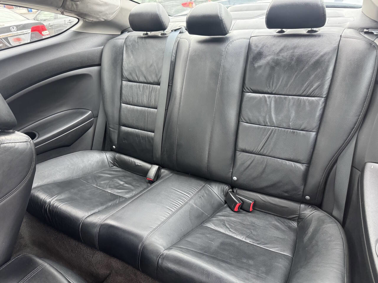 Used 2011 Honda Accord EX-L image 31