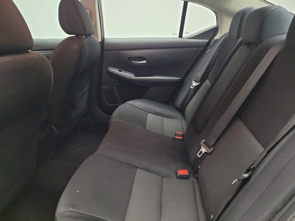 Used 2020 Nissan Sentra SV FWD image 18