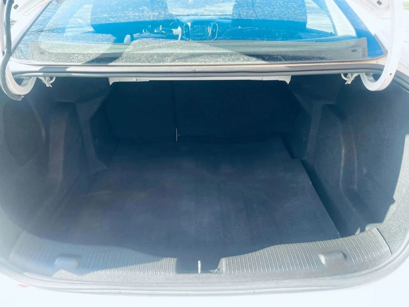 Used 2018 Chevrolet Cruze LT w/ Convenience Package image 23