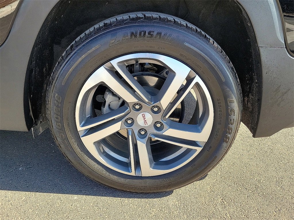 Used 2020 GMC Terrain SLT w/ Preferred Package image 10