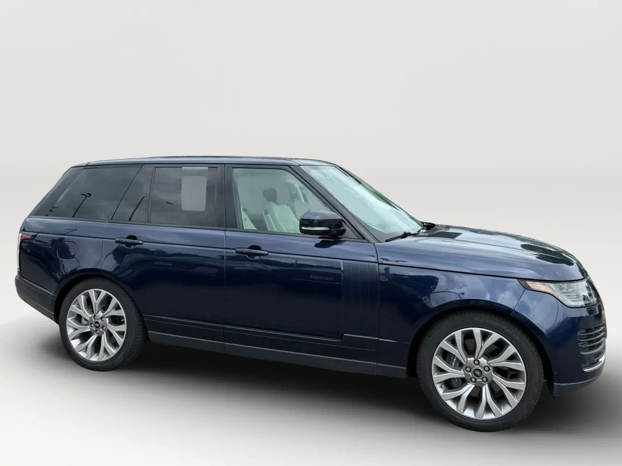 Used 2018 Land Rover Range Rover HSE AWD/4WD image 8