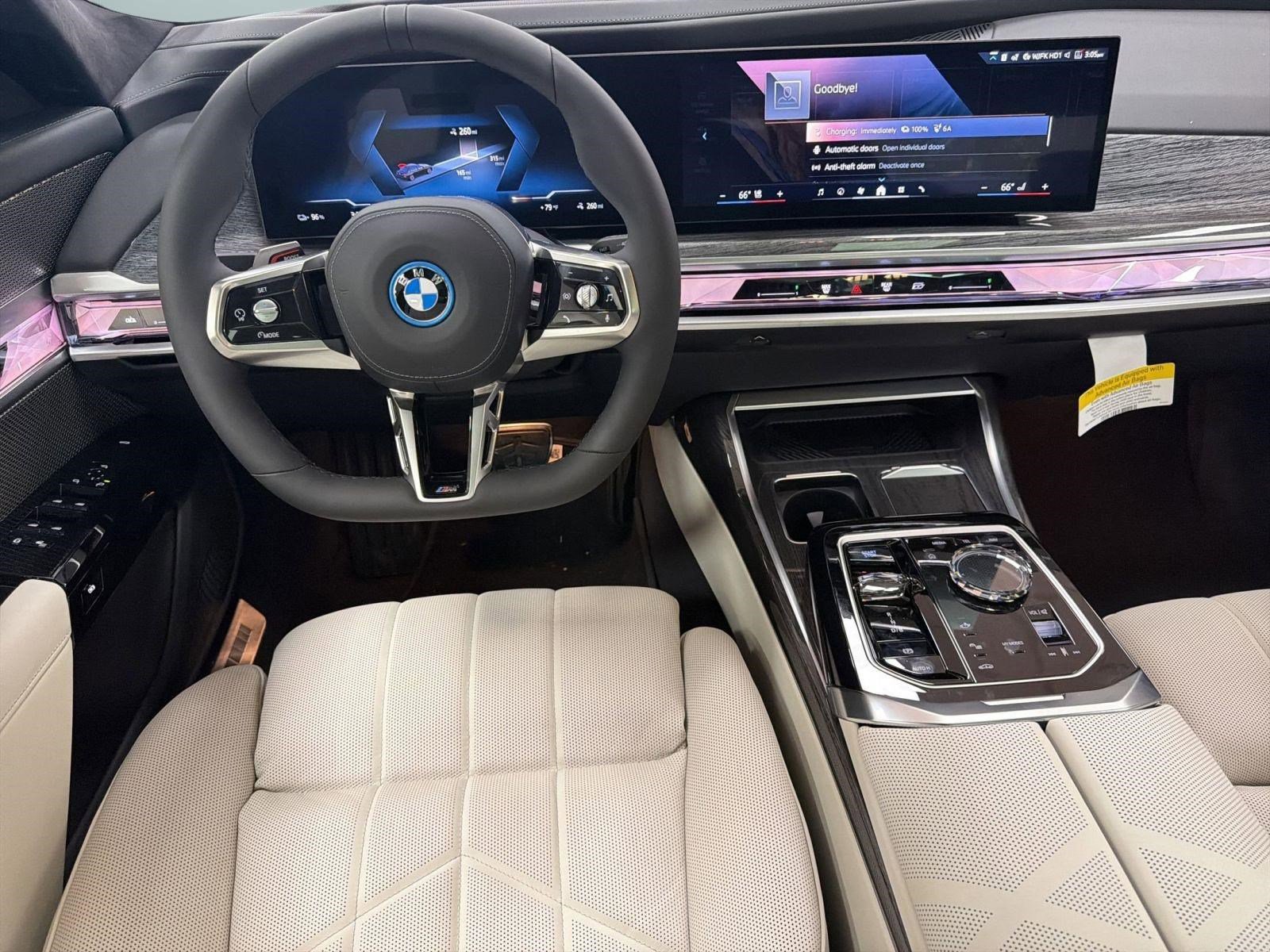 Used 2026 BMW i7 eDrive50 w/ Executive Package image 25