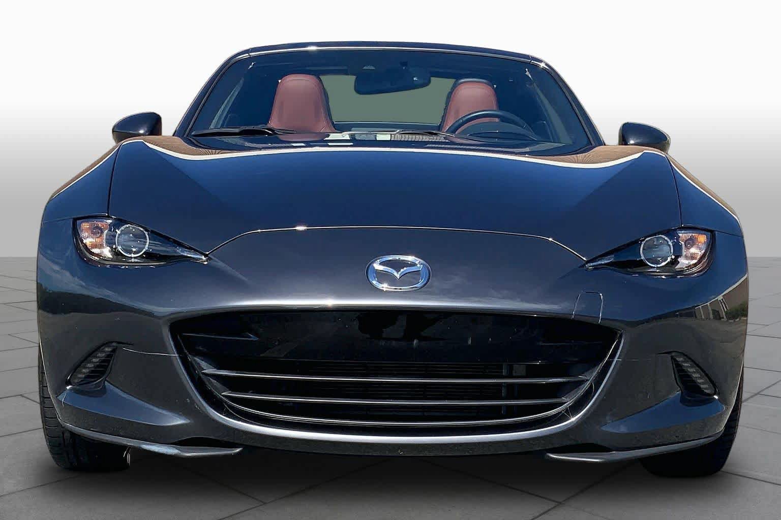 Certified 2022 MAZDA MX-5 Miata RF Grand Touring RWD image 4