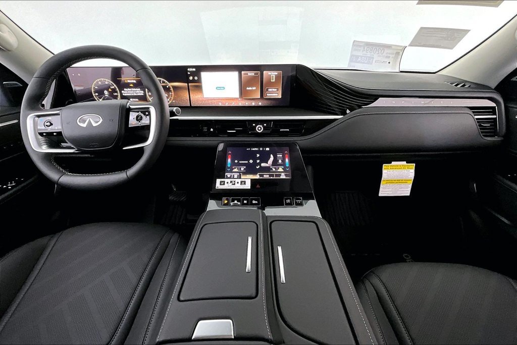 New 2027 INFINITI QX80 Luxe w/ Cargo Package RWD image 13