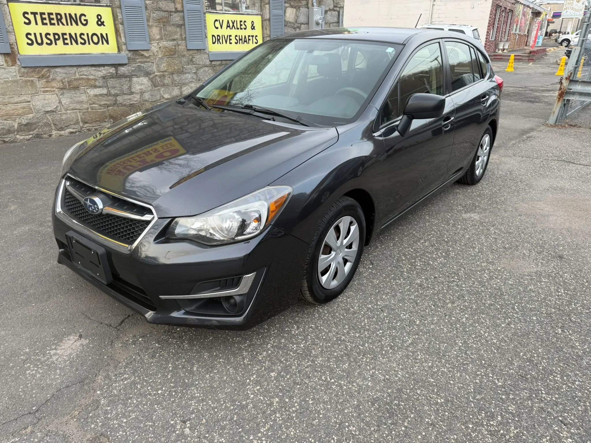 Used 2016 Subaru Impreza 2.0i image 1