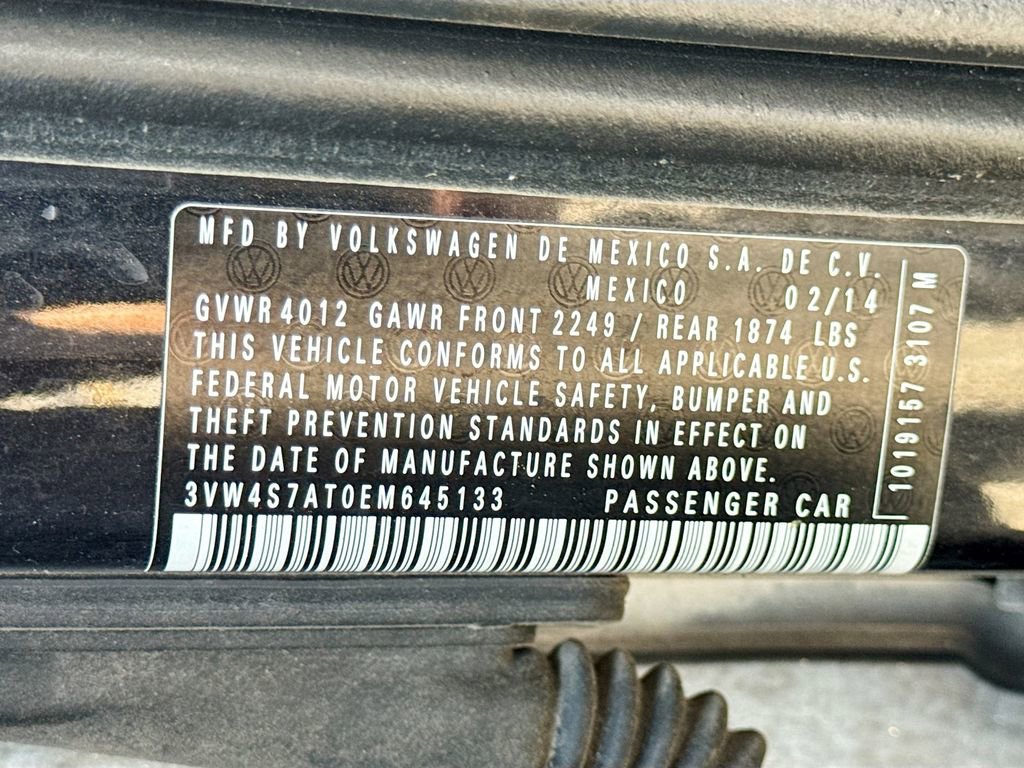 Used 2014 Volkswagen Beetle R-Line FWD image 37