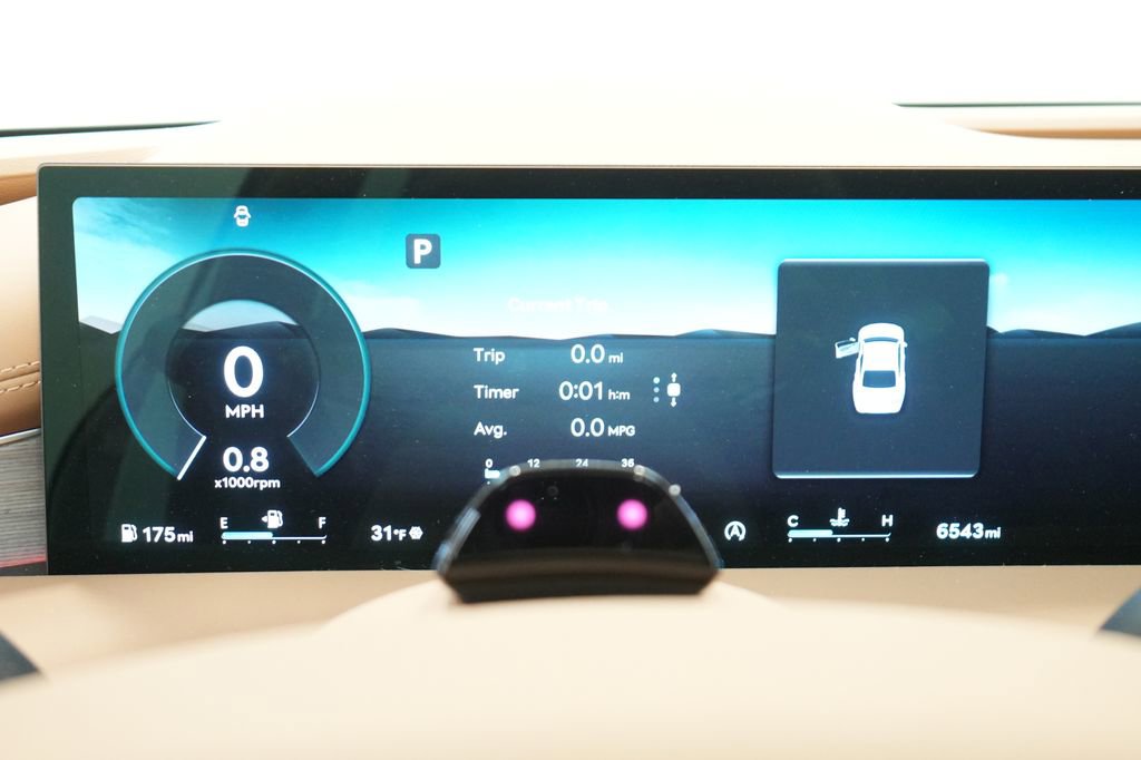 New 2025 Genesis G80 2.5T Advanced image 39