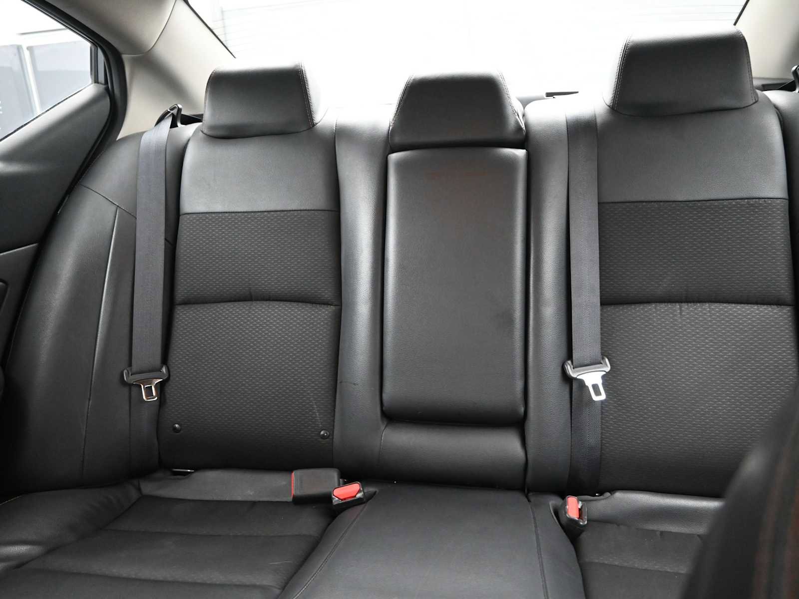 Used 2022 Nissan Altima 2.5 SR image 15