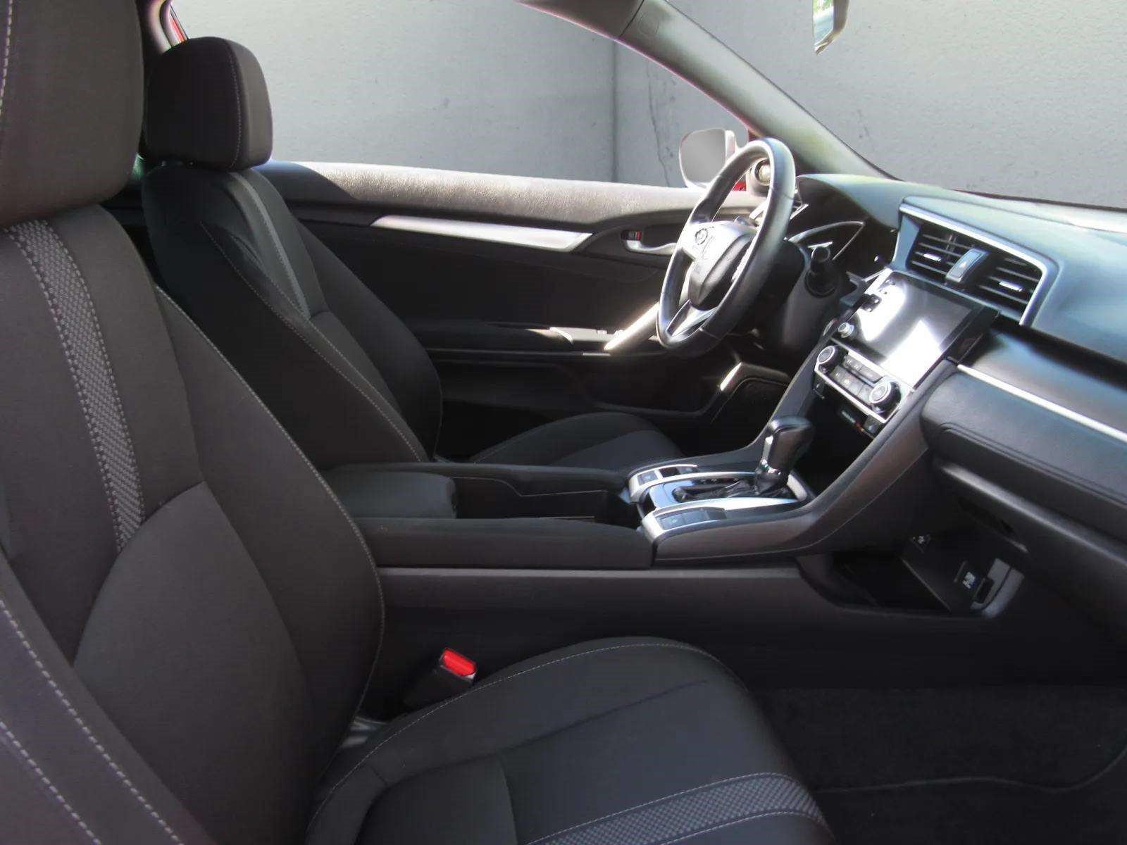 Certified 2020 Honda Civic EX image 9