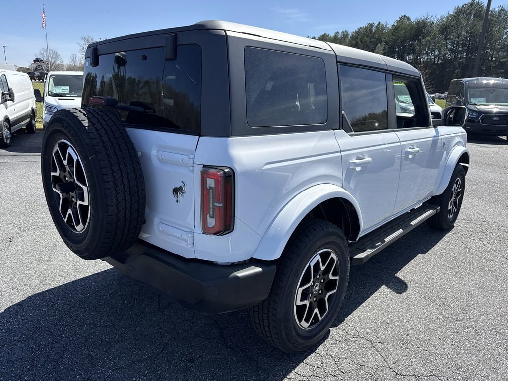 Used 2023 Ford Bronco Outer Banks image 7