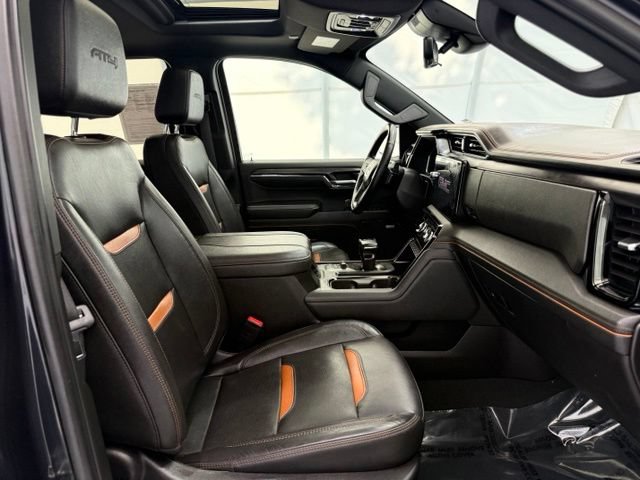Used 2024 GMC Sierra 1500 AT4 w/ Technology Package AWD/4WD image 22