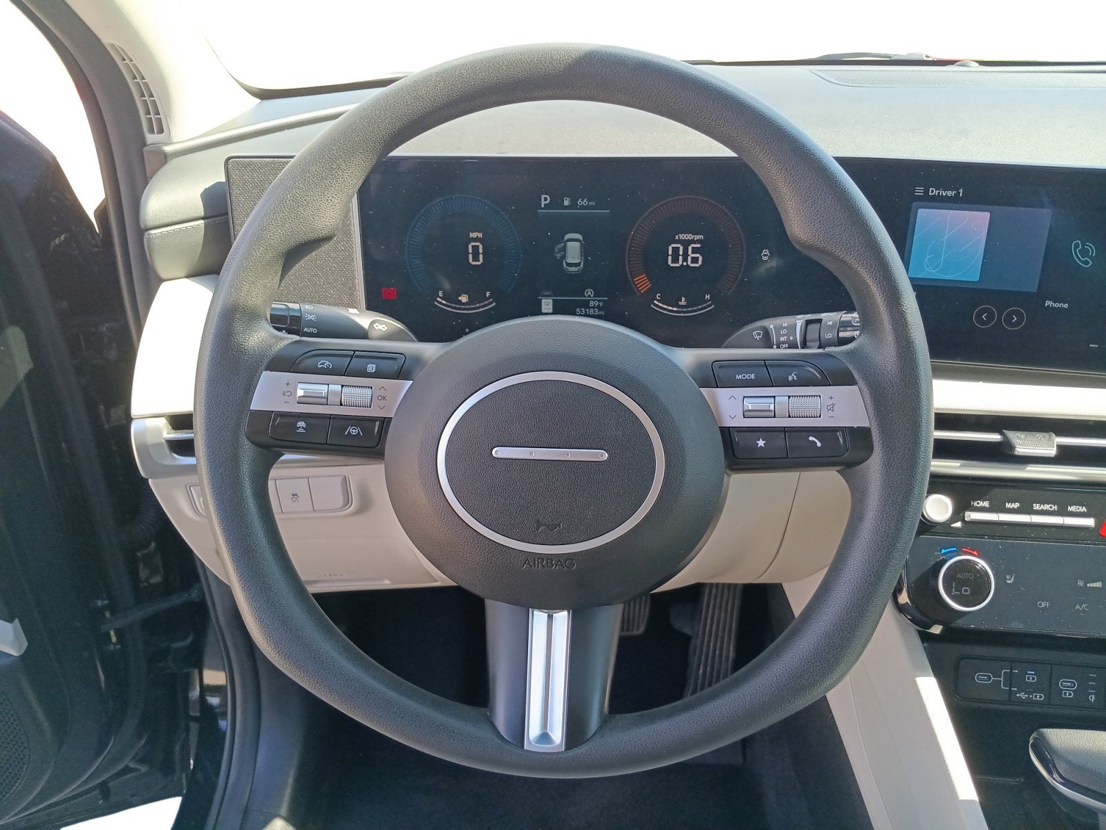 Used 2025 Hyundai Tucson SEL AWD/4WD image 13