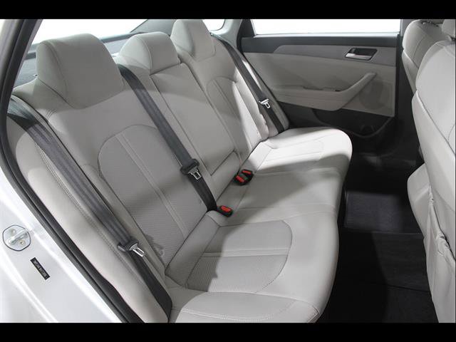 Used 2019 Hyundai Sonata SE FWD image 16
