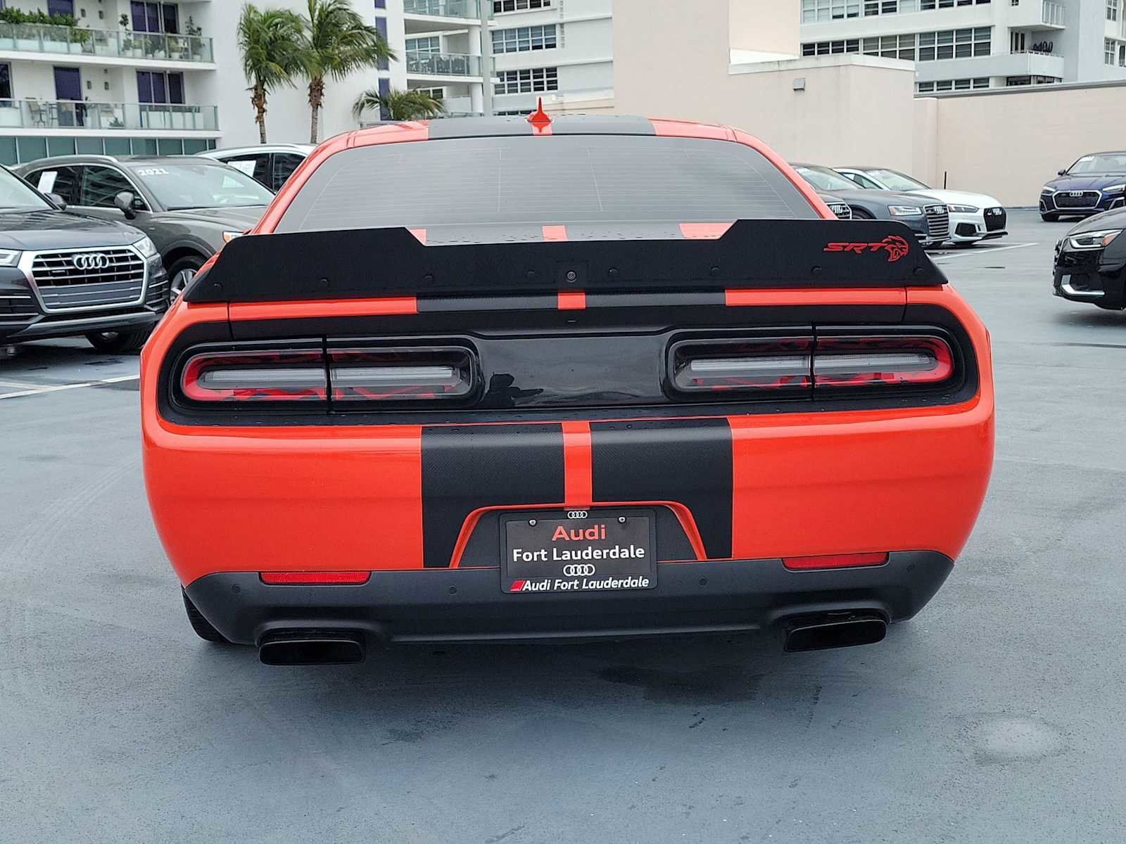 Used 2016 Dodge Challenger SRT Hellcat image 5