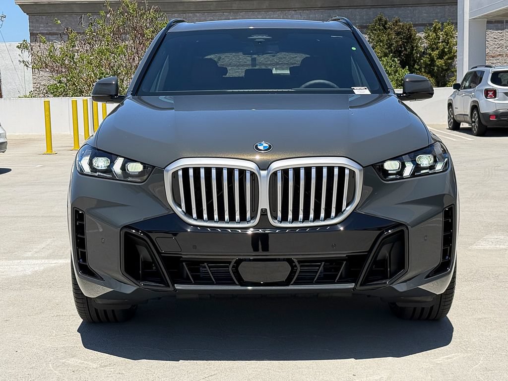 New 2026 BMW X5 sDrive40i w/ M Sport Package RWD image 2