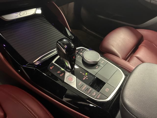 Used 2023 BMW X4 xDrive30i w/ M Sport Package AWD/4WD image 25