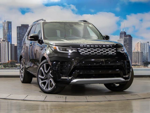 Certified 2025 Land Rover Discovery Metropolitan Edition image 2