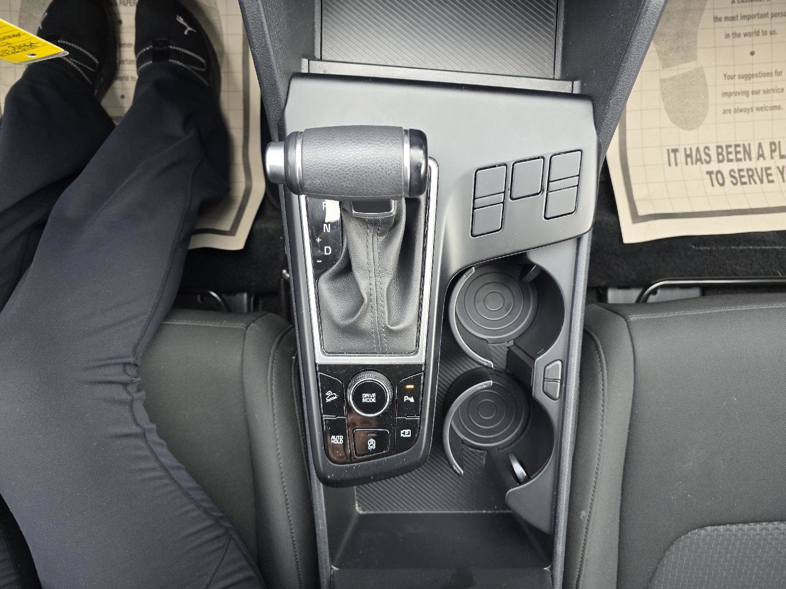 Used 2024 Kia Sportage LX image 22