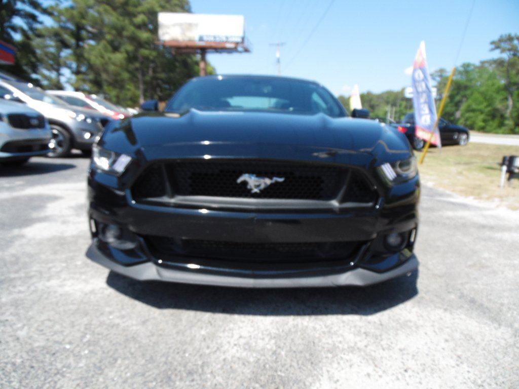 Used 2016 Ford Mustang Premium image 2