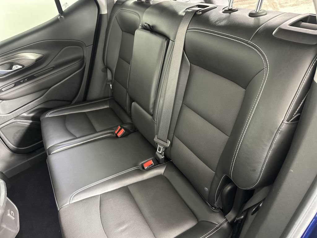 Used 2023 GMC Terrain SLT AWD/4WD image 27