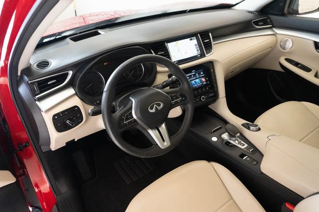 Used 2022 INFINITI QX50 Sensory AWD/4WD image 3
