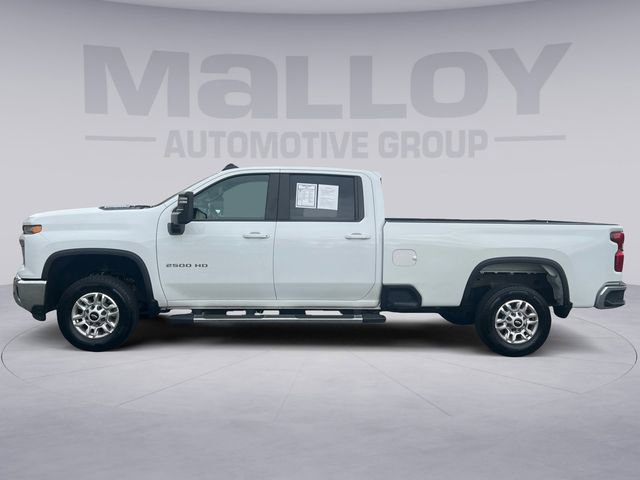 Used 2024 Chevrolet Silverado 2500 LT image 2