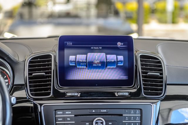 Used 2018 Mercedes-Benz GLS 550 4MATIC image 35