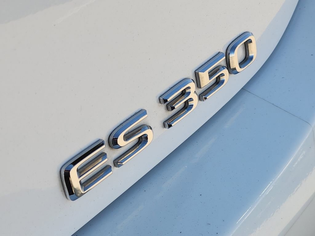 Certified 2023 Lexus ES 350 F Sport w/ Accessory Package (Z2) image 12