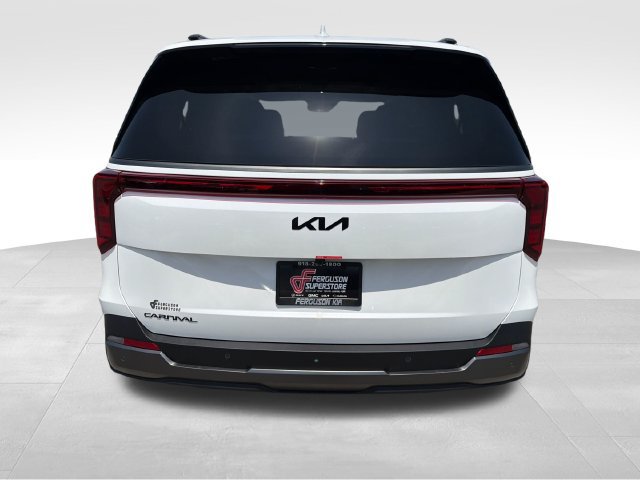 New 2027 Kia Carnival SX w/ Dark Edition Package FWD image 6