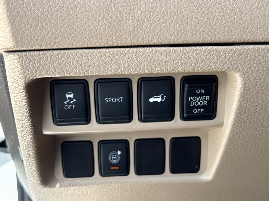 Used 2014 Nissan Rogue SL w/ SL Premium Package FWD image 15